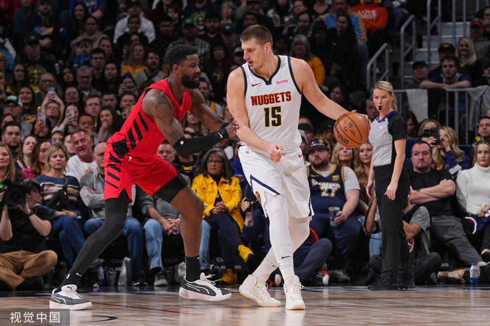 件的背景 件的背景