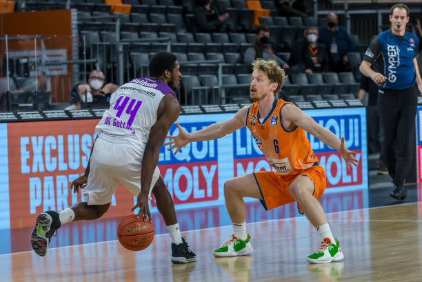 帮助阿森纳 帮助阿森纳