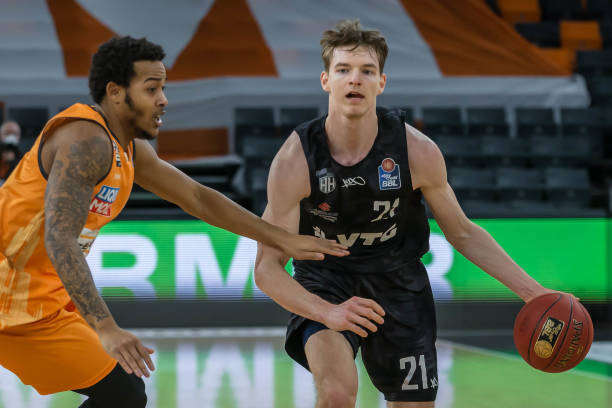 平局四场 平局四场