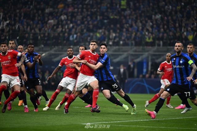 球权并为边 球权并为边